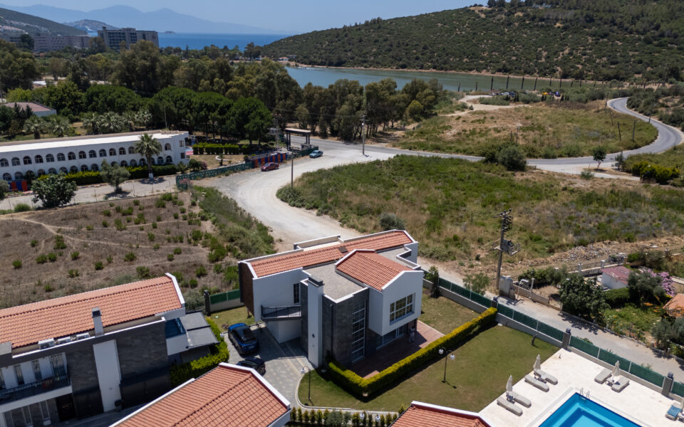 Kuştur Plajına Yürüme Mesafesinde